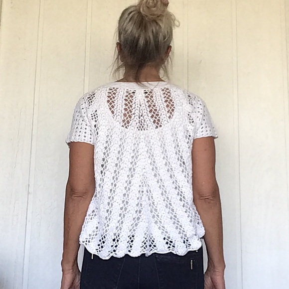 WHITE HOUSE BLACK MARKET WHITE CROCHET CARDIGAN SIZE LARGE - Picture 3 of 10